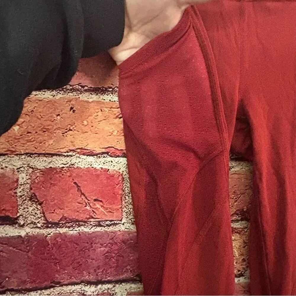 Lululemon size 4 - Picture 4 of 10